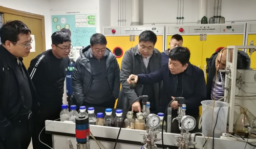 內(nèi)蒙古烏拉特前旗旗長(zhǎng)蘇亞拉圖一行訪問廣州能源所